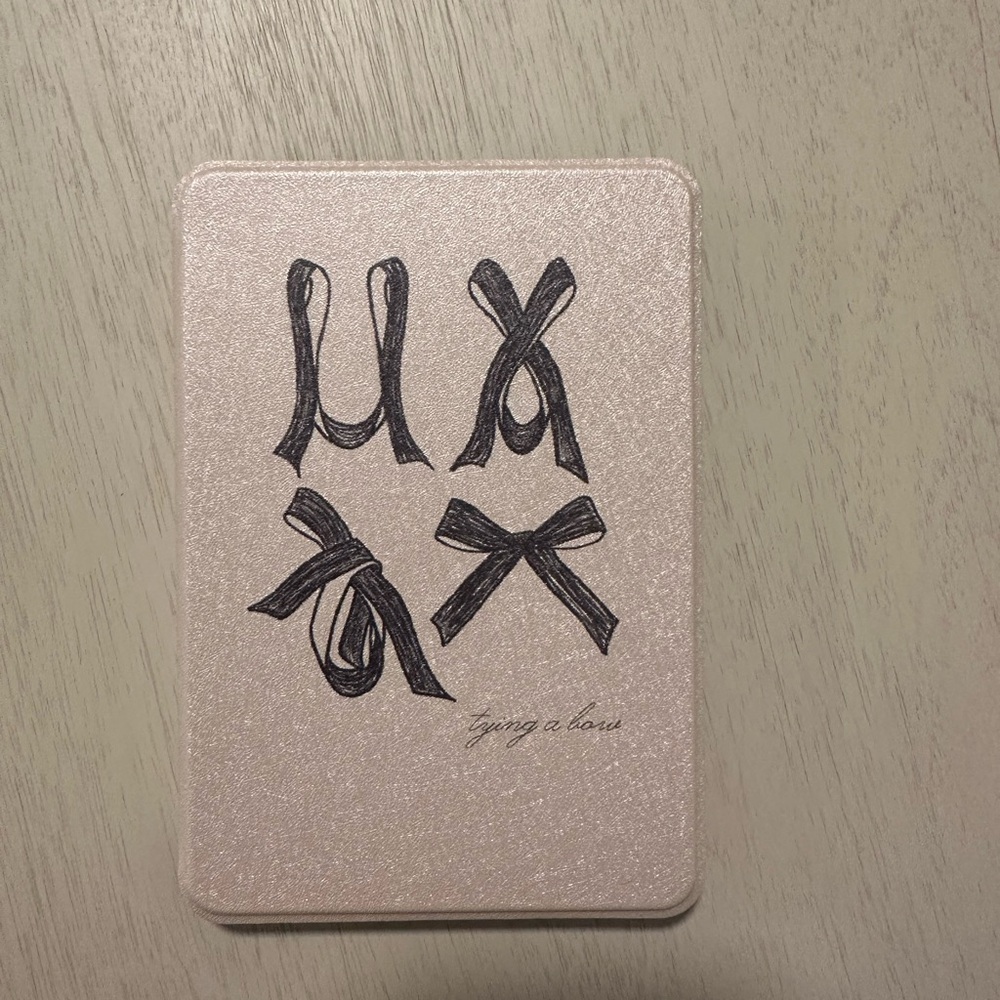 April Supply “Tying a bow” case (11th Gen)